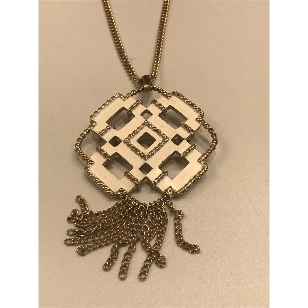 1970s Avon White Enamel & Rope Goldtone Necklace w Tassel Pendant Brooch Pin
